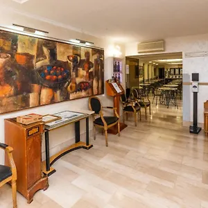 3* Szálloda Center 2